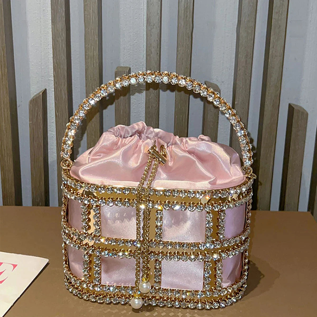 Ladies Rhinestone Evening Bag Fashionable Banquet Luxury Designer Handbag Metal Unique Bucket Versatile Women Tote Bag