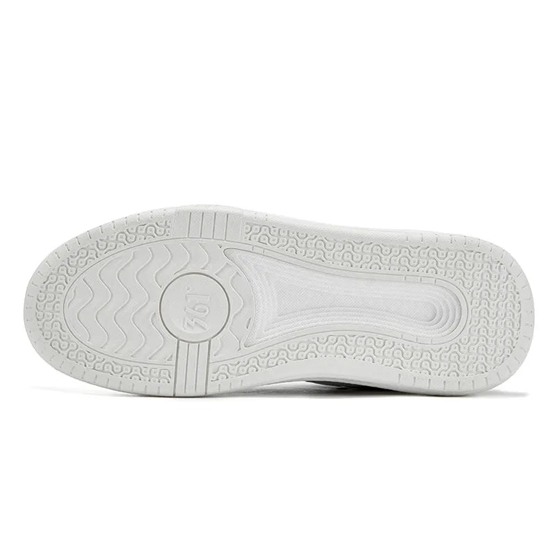 Men's Board Shoes Rebound Versatile Anti-slip Thick-soled Casual Wear-resistant Male Sneakers 672536610