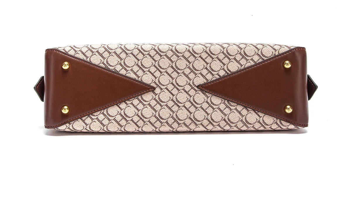 Designer Geometric Leather Totes Luxurious Bags in  Artistic Patterns Leather Ergonomic Straps Combine Modern Versatility