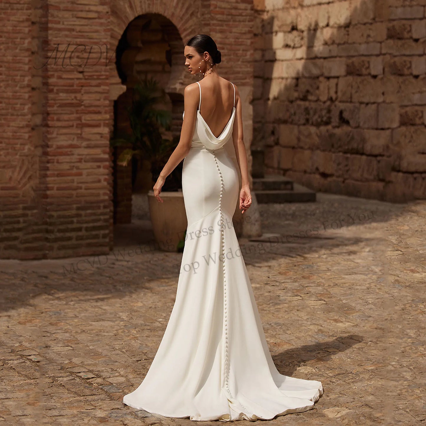 Customized Elegant Long Spaghetti Crepe Wedding Dresses Mermaid Pleated Vestido de novia Buttons Zipper Back Bridal Gowns 2026