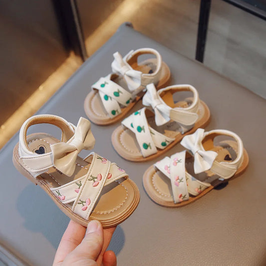 Baby Girls Leather Sandals Princess Sweet Kids Beach Sandals Summer New Children Toddlers Bow Sandals Embroidery Fruit Fashion