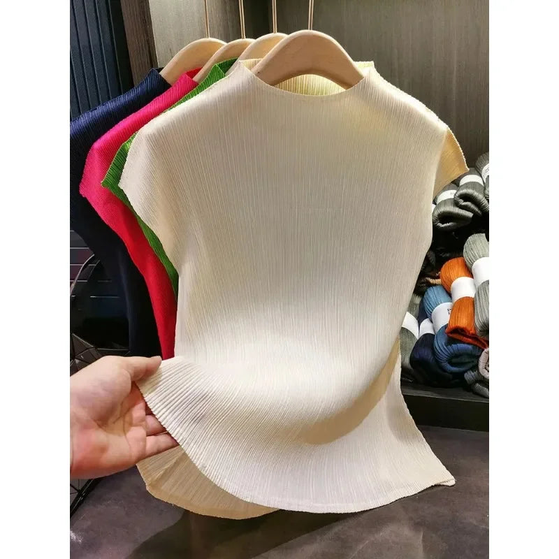 Miyake Versatile Classic Simple Solid Color Stand Up Collar Pleated Top Women Slim Slim Short Sleeve Miyake T-shirt Summer 2025