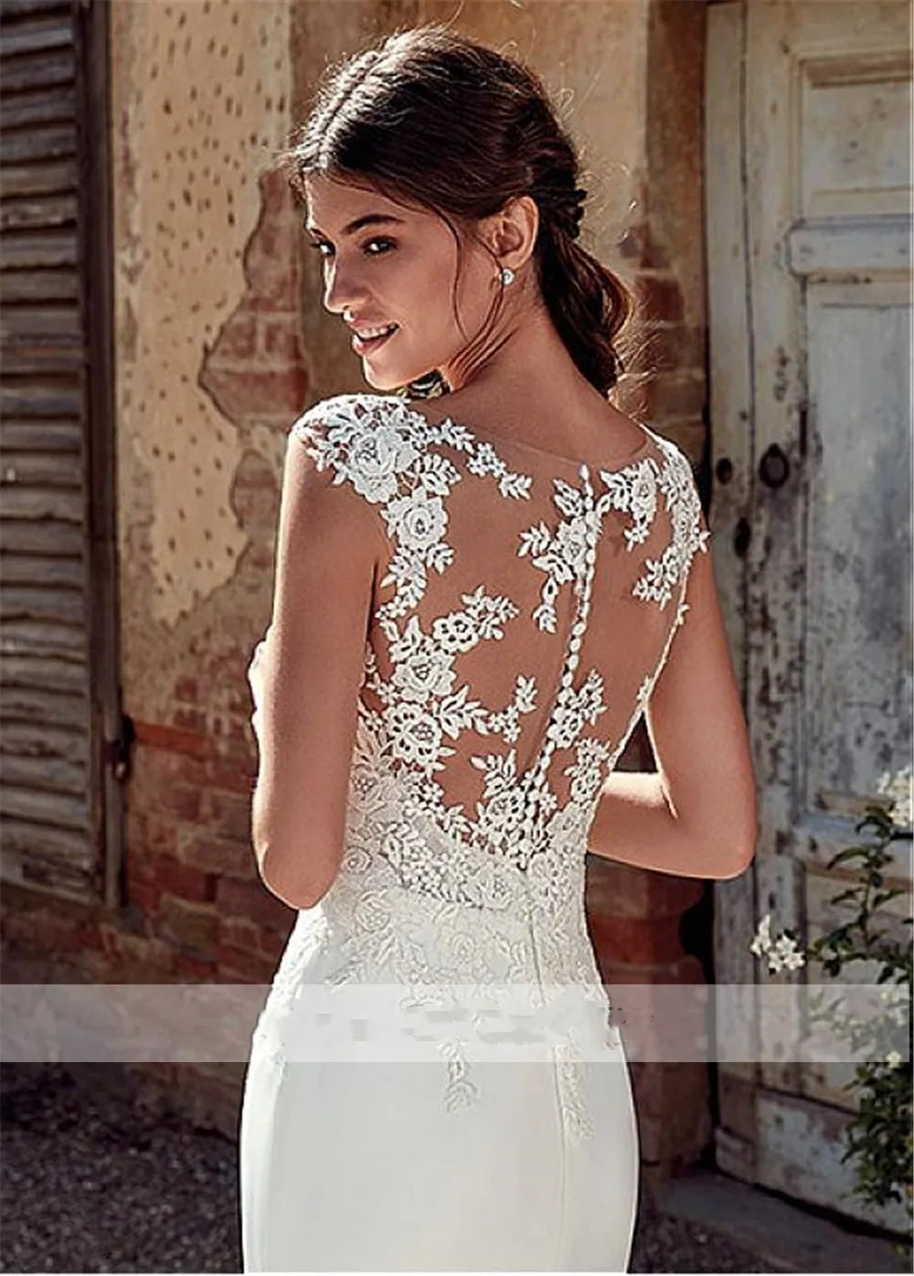 Wedding Dress Boho Sexy Illusion Sleeveless Scoop Neck Appliqued Lace Mermaid Wedding Gowns Bridal Dress Custom Made