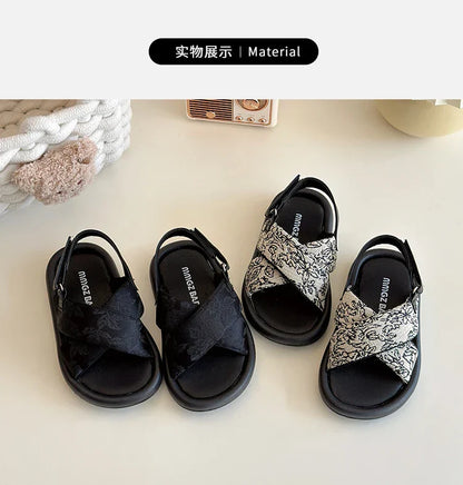 Girls Summer Beach Shoes Ethnic Style Kids Casual Sandals Soft Sole Fashion Children Retro Princess Shoes 2025 Summer New