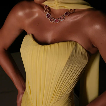 Customized Yellow Strapless Pleated Ruched Bodice Cape Elegant Fitted Flowy Maxi Skirt Party Dresses robes de soirée 2025