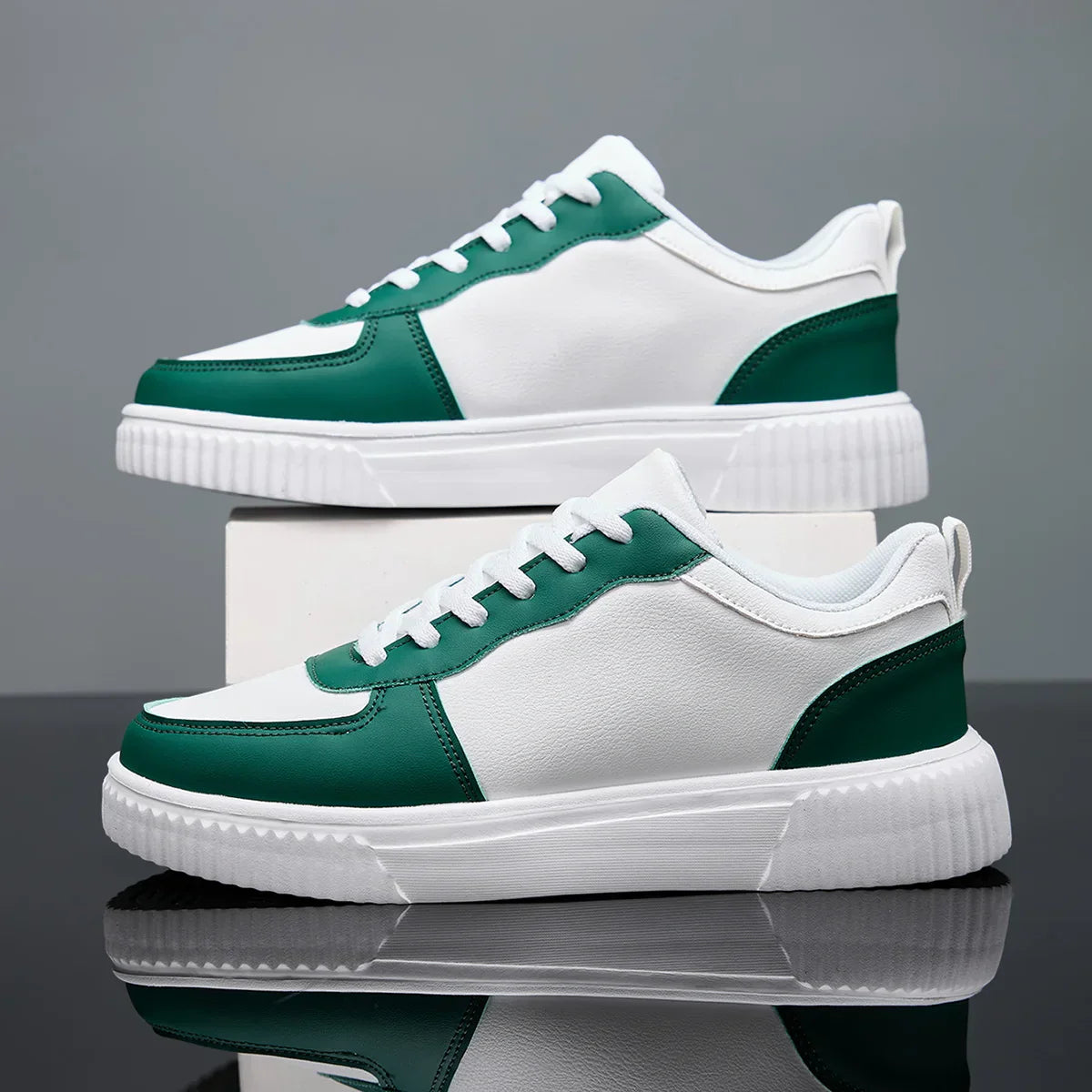 Women's Casual Shoes Breathable Walking Flat Shoes Sneakers White Female Footwear Sports Running Outdoor Walking For Men Tennis