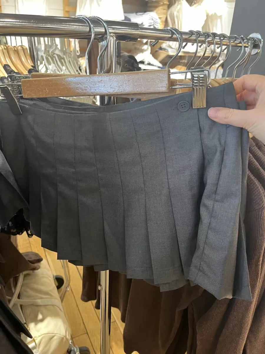New Gray Pleated Mini Skirt Summer Sexy Low Waist Buttons A-line Short Faldas Women Preppy Style Sweet Cotton Skirts Y2l Clothes