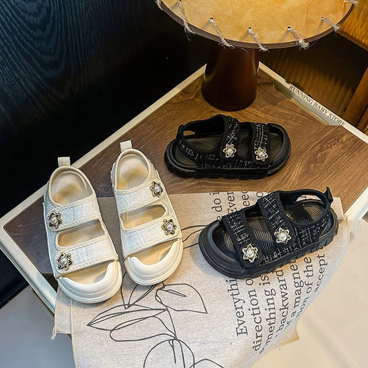 2025 Nice Straw Children Sandals New Arrivals Girls Appliques Metal Decos Sandals for Kids Girl Anti-kick Toe Beach Shoes I03242