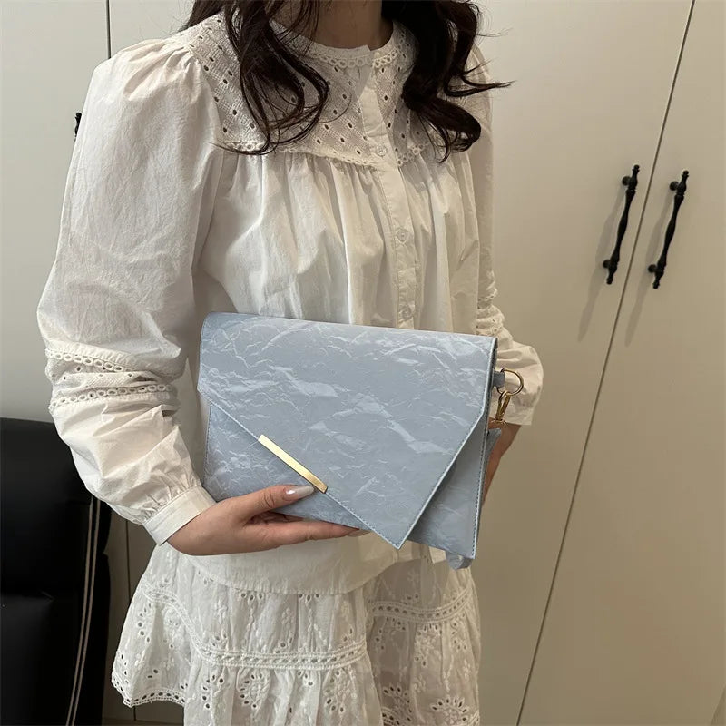 Fashion Women Clutch Soft PU Leather Solid Color Evelope Bag Wristlet Bags Female Small Handbags Day Clutches Evening Party Bags