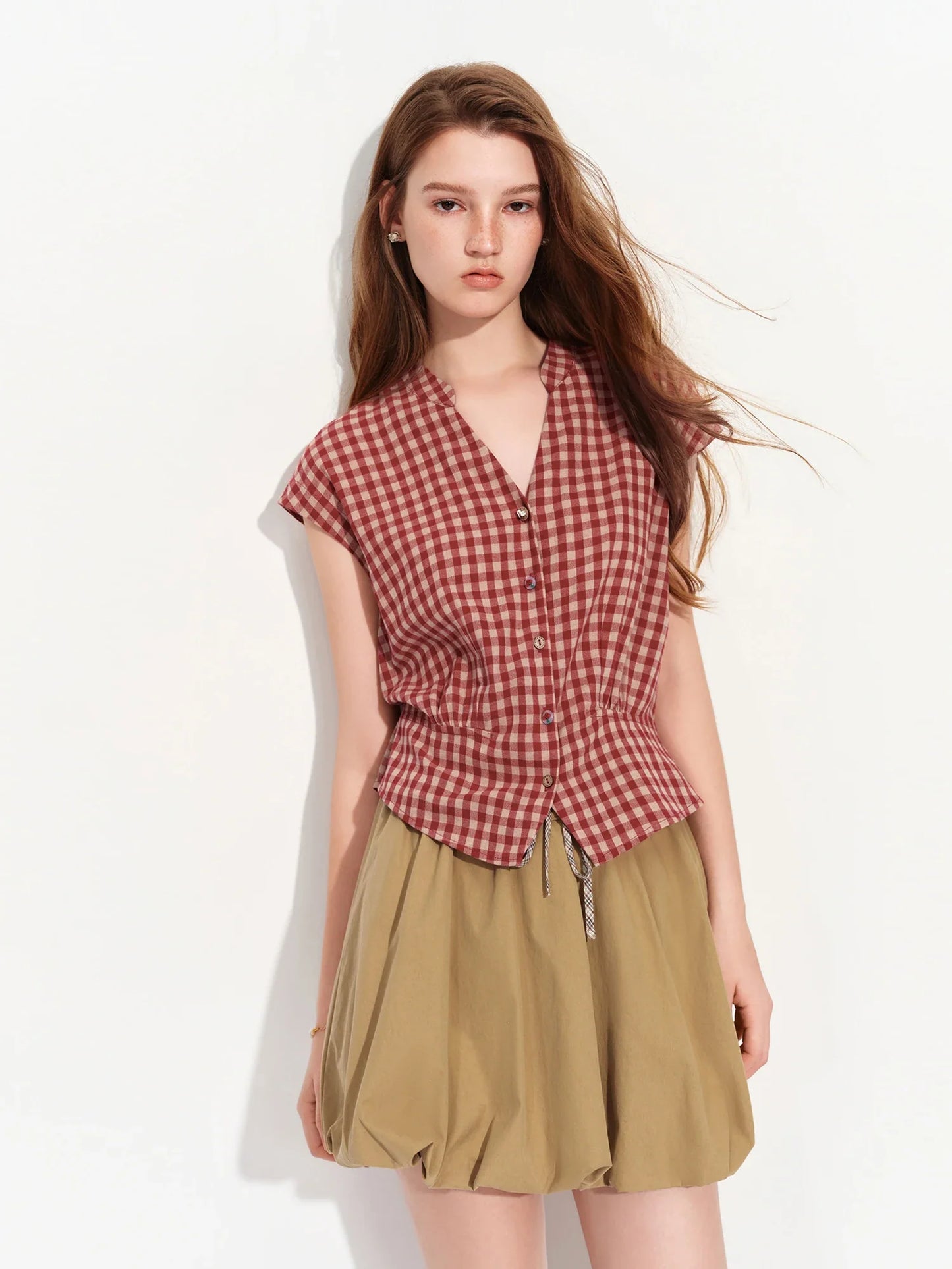 2026 Summer Women's Linen V-Neck Cap Sleeve Blouse with Plaid Print and Waist-Defining Fit - Casual Style for Daily Wear