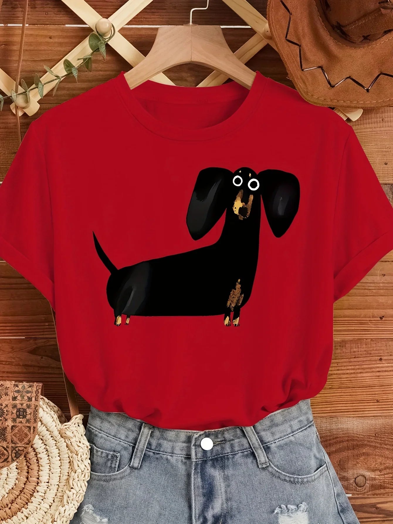 Cute Black Sausage Dog Funny Printed Women's T-shirt Short Sleeve Crew Neck Top for Summer Women's Harajuku Casual Clothing