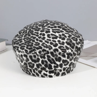 Sweet cool Spice Girl style riveted spider hoop PU leather newsboy hat Y2K fashion trend shopping face small beret