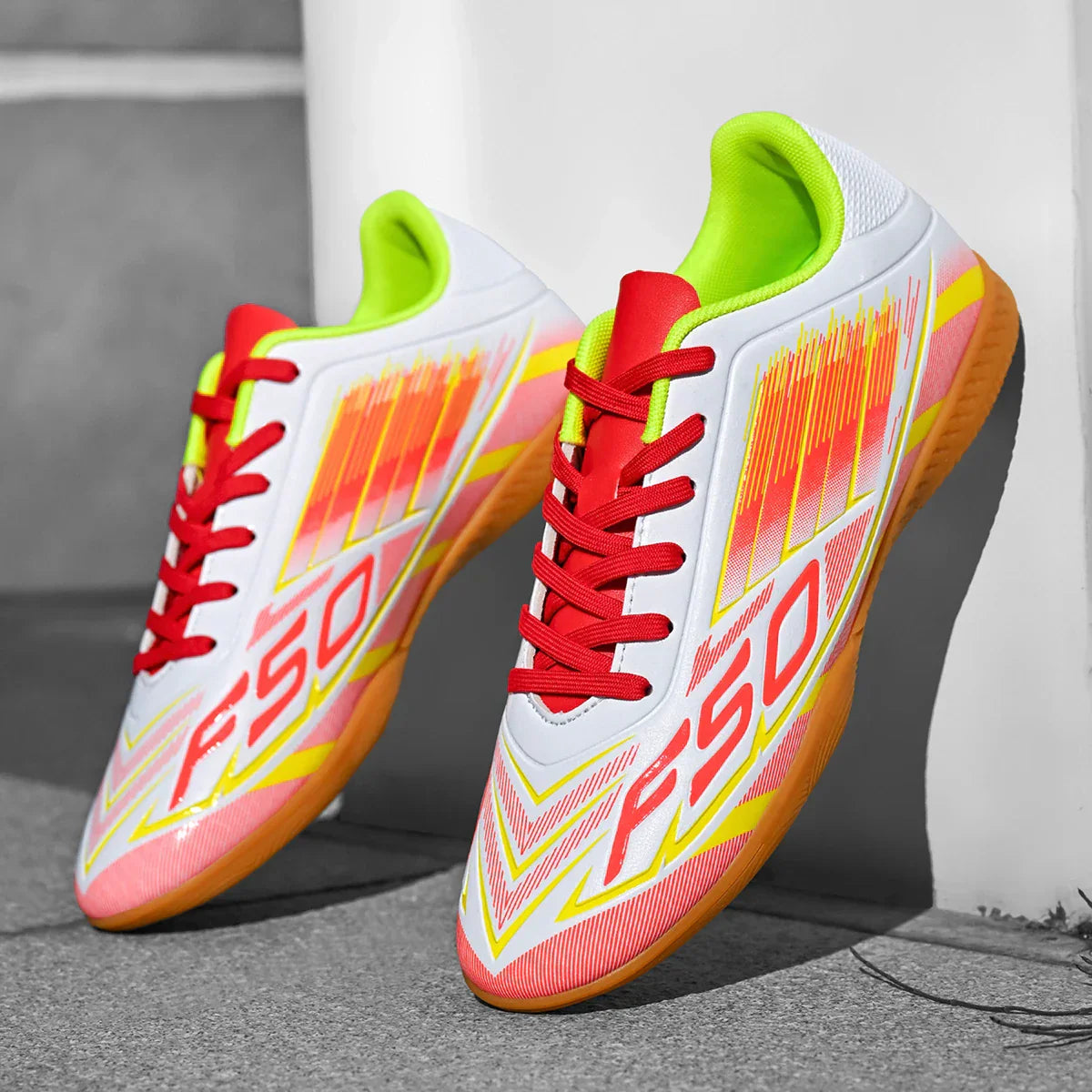 Men's special five-a-side IC indoor flat bottom football shoes suitable for indoor football fields, comfortable and breathable