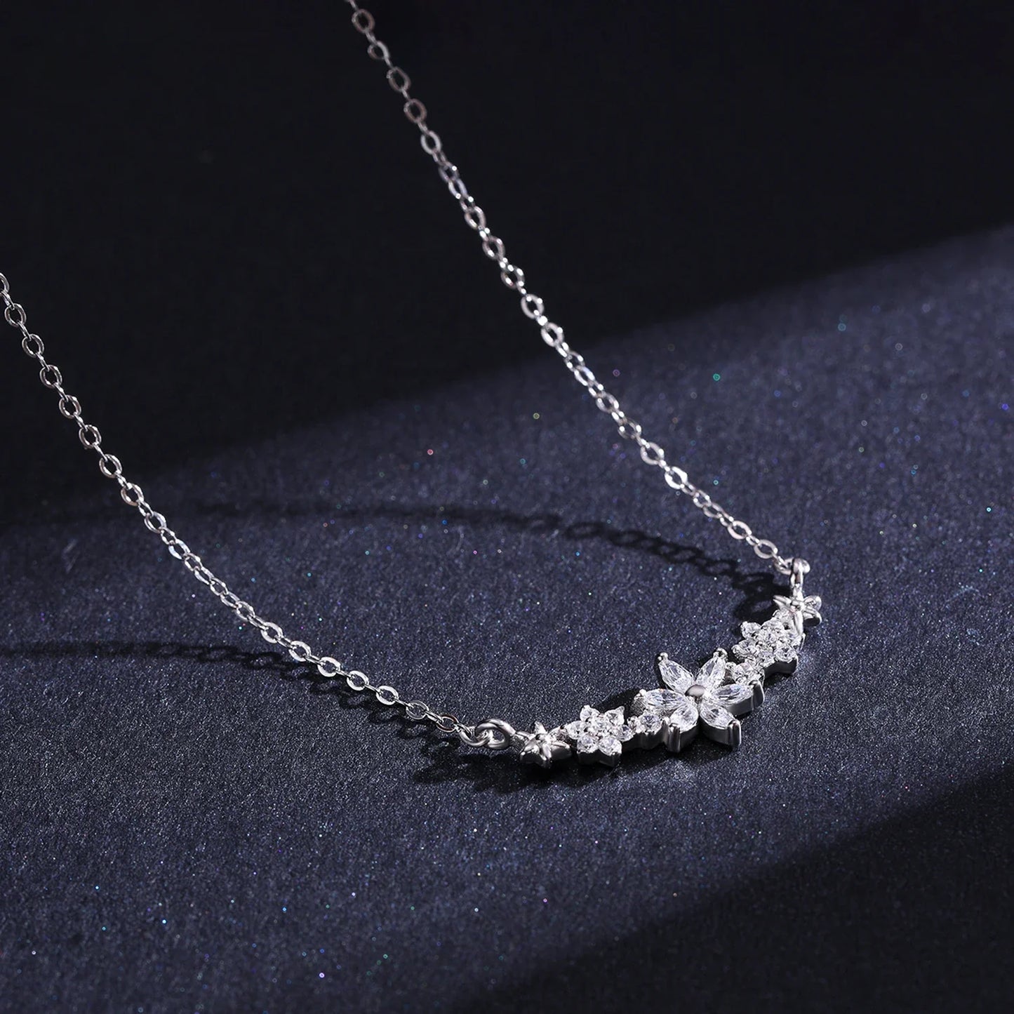 925 Sterling Silver Dazzling Clear CZ With Daisy Flower Pendant Necklace for Women Link Chain Wedding Engagement Jewelry