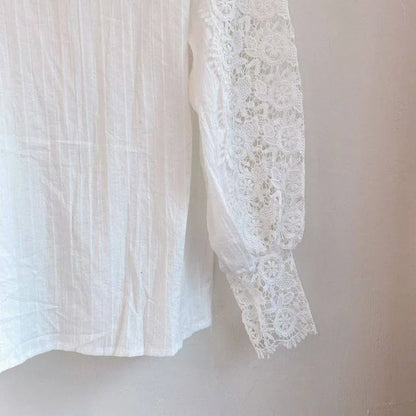 Vintage Solid White Lace Blouse Shirts Women New Korean Button Loose Shirt Tops Female Hollow Casual Ladies Blouses Blusas
