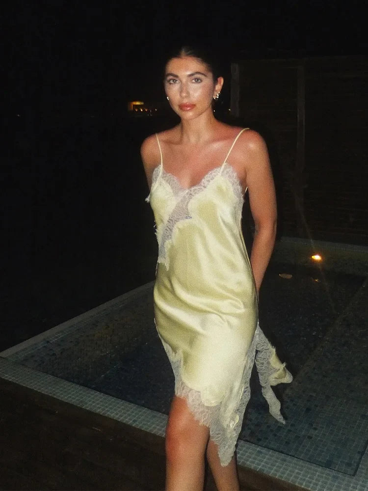 Summer Women Fashion Asymmetry Lace Decorate Dress Female Sexy Sleeveless Backless Halter Neck Collar Beach Party Dress