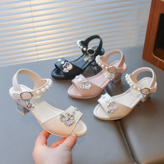 Girls Shiny Rhinestone Flowers Leather Sandals 2026 New Summer Toddler Strappy Sandals Hight Heel Soft Sole Princess Style Shoes