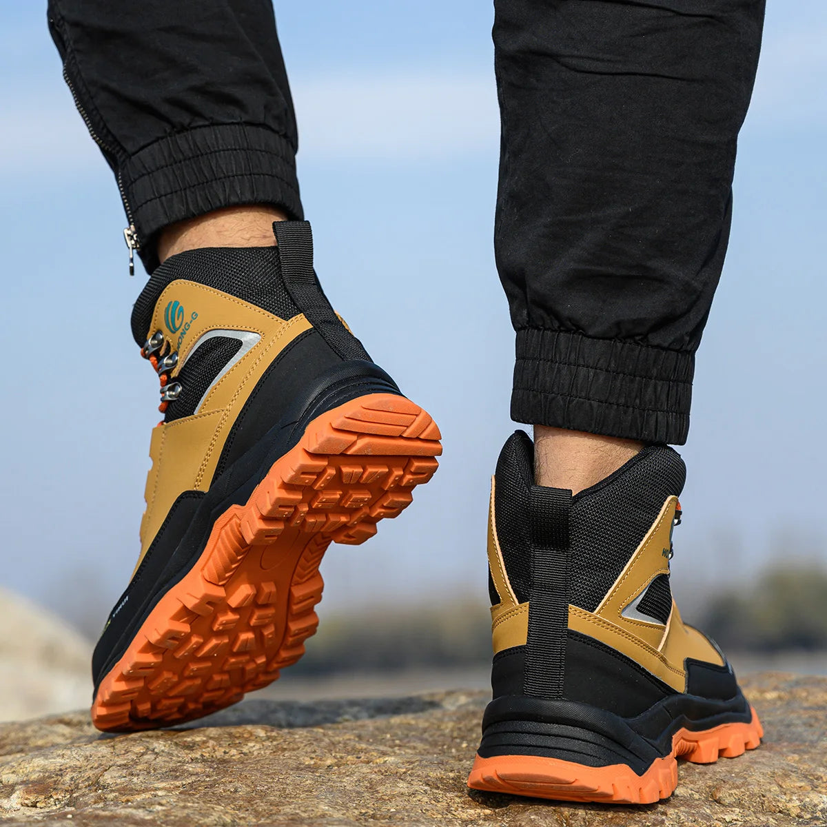 Fashion best quality Protective Work Safety Shoes For Men Breathable Shoes Anti-Puncture Steel Toe Cap Anti Puncture Work Boots