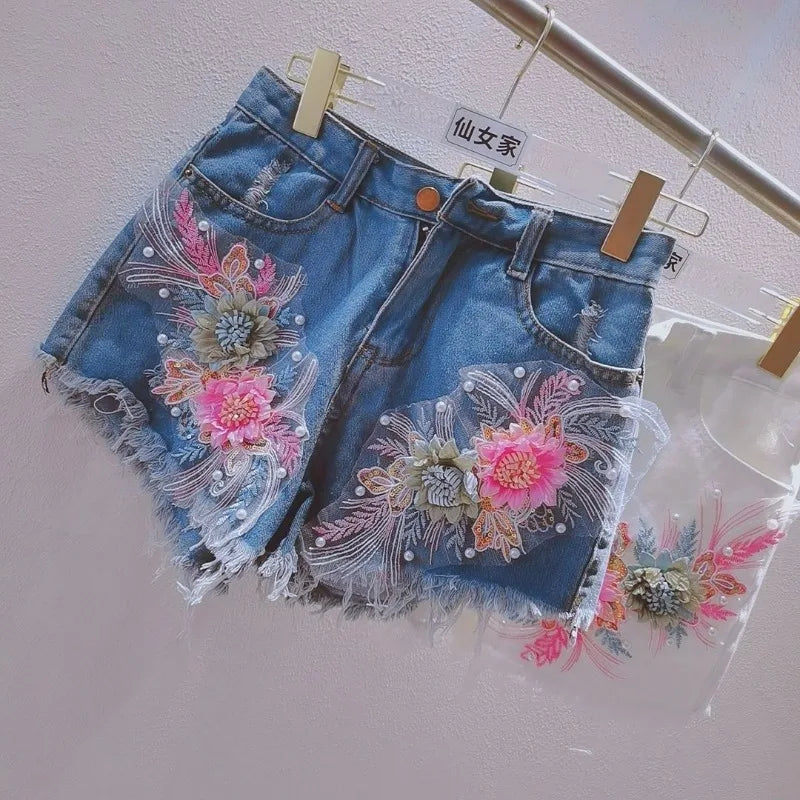 Korean Fashion Women Summer Denim Shorts Heavy Industry Nail Bead Studded Diamond New Flower Ripped Jeans Shorts