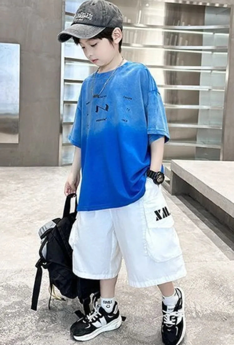 2026 New Boys Cotton T-Shirt Trendy Gradient Design for Big Kids Stylish Cool Summer Casual Wear