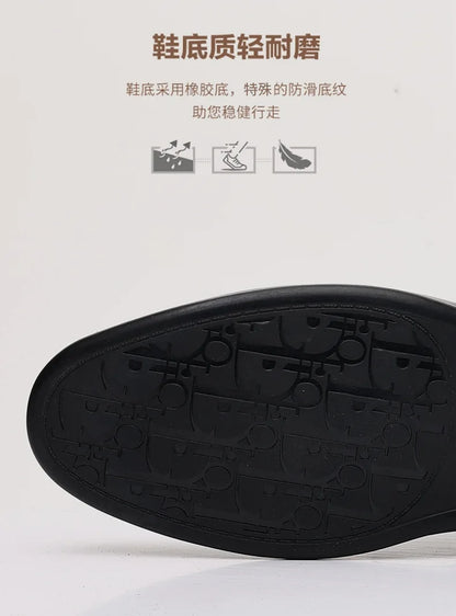 Business Formal Patent Leather Shoes for Men Spring Autumn New Designer Brogue Shoes Male Fashion Lace Wedding Shoe Man