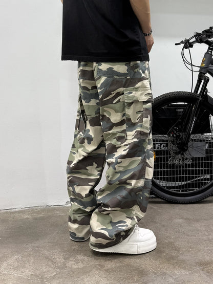 Vintage Camouflage Cargo Pants Men Tactical Multi Pocket Loose Fit Straight Leg Outdoor Casual High Quality Work Pants Trendy