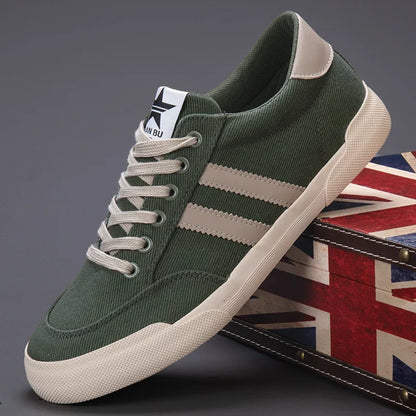 Retro Green Vulcanize Shoes Men Breathable Leisure Shoes For Men Lightweight Flat Casual Canvas Sneaker