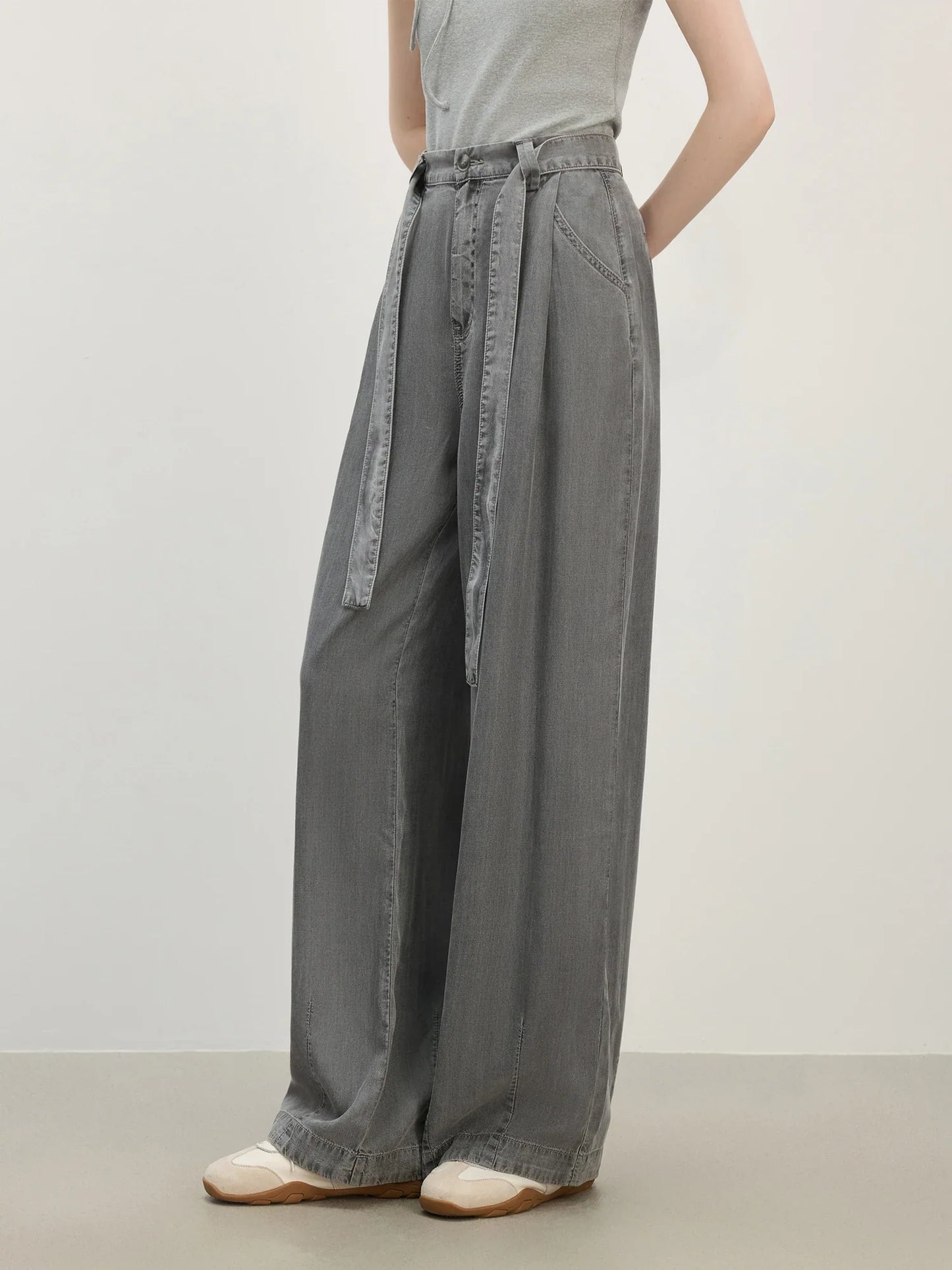 2025 Summer Women's Draped Relaxed Wide-Leg Denim Pants - Office-Ready Tailored Silhouette & All-Day Comfort Stretch Jeans