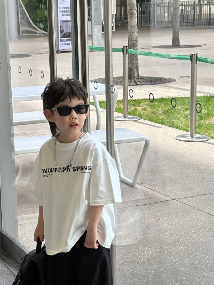 Red Cotton T-Shirt for Tween Boys Girls Loose Fitting Trendy Unisex Summer Top with Embroidered Letters Youthful Casual Wear