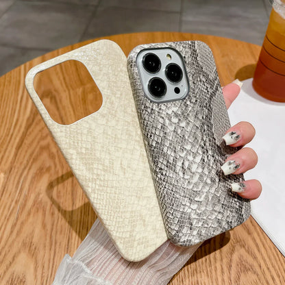 Luxury Snake Texture Leather Phone Case for iPhone 16 15 14 Pro Max Plus 13 12 11 Cases Leather Soft Cover Woman Girl