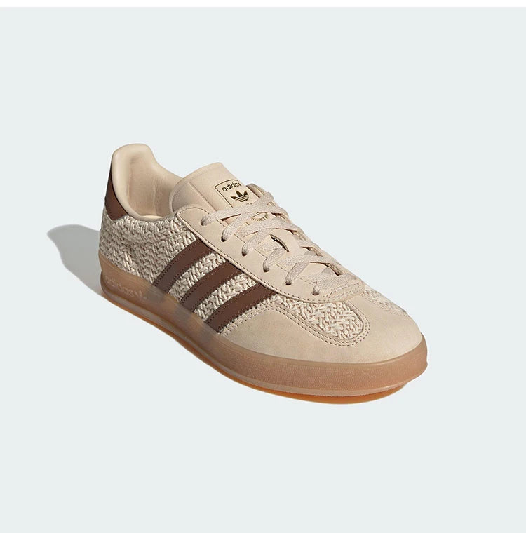 Genuine Superstar Women's Lightweight Retro Classic Casual Sneakers JS1418