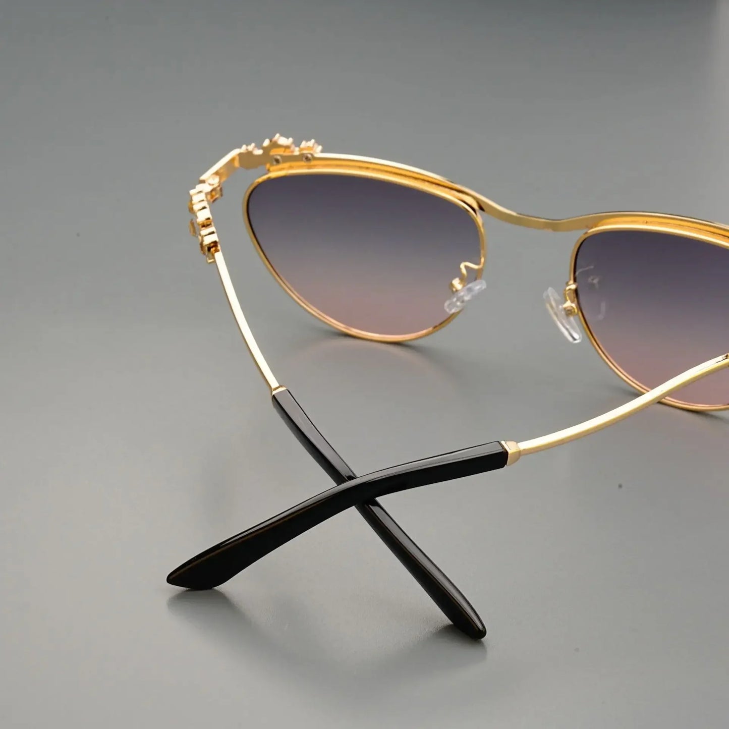 Y2K New Luxury Sunglasses Women Rhinestones Cat Eye Ins Party Fashion Sun Glasses UV400 Sun Shades Lentes De Sol Mujer Sunglass