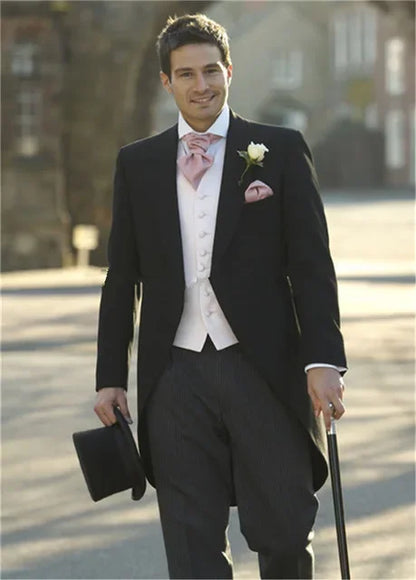Royal Blue/Burgundy Man Suits Classic Black Lapel Wedding Suits 3 Pieces (Jacket+Pants+Vest)