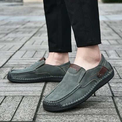 New Soft Men Loafers Slip On Leather Casual Shoes For Men Moccasins Plus Size 38-48 Flats Sneakers Men Handmade Design Man Shoes