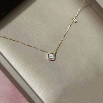 S925 Sterling Silver Simple Emerald Crystal Chain  Necklace  Women Light Luxury Temperament Plating 18k Gold Jew   style