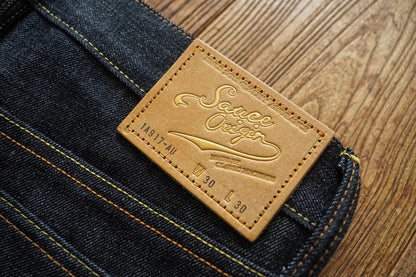 Mens Jeans Selvedge Denim Jeans for Man Silver Button Loose Fit Handmade 15 Oz