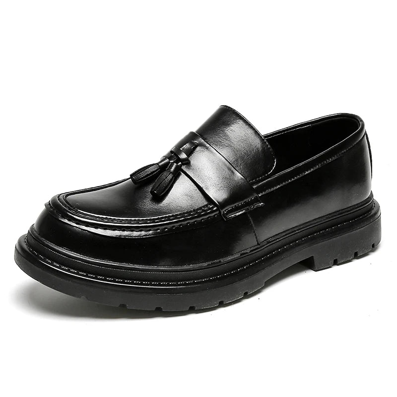 Man luxury Brand British Classic Pointed Dress Shoes Mens Patent Leather Black Wedding Shoes Oxford Formal Shoes Glossy Fashion