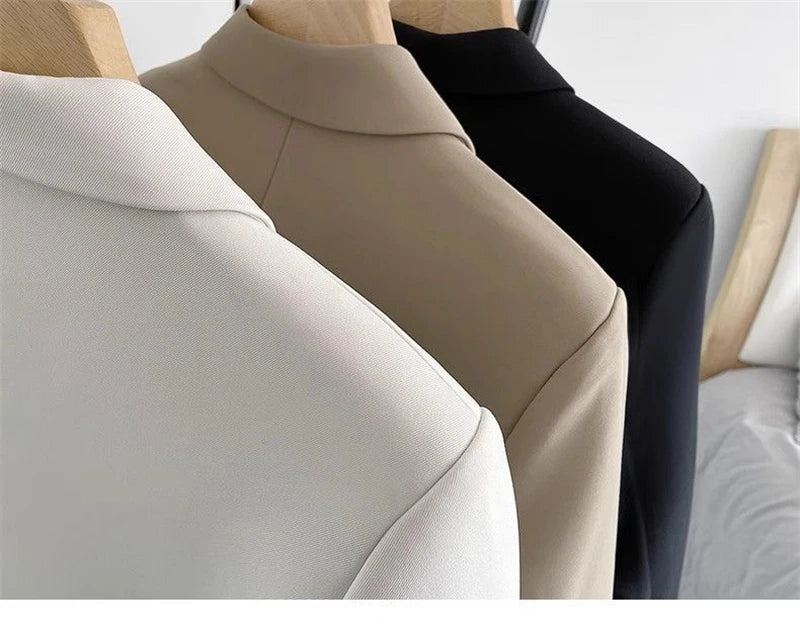 Women Blazers 2025 New Spring Autumn Loose Casual Suit Jackets Double Breasted Suit Collar Fashion Chic Cuff Design Female Tops
