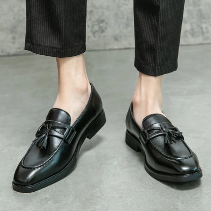 Mens Luxury Tassel Flats Leather Casual Office Designer Brogue Loafers Moccasin Wedding Oxford Footwear Dress Shoes for Men 2022