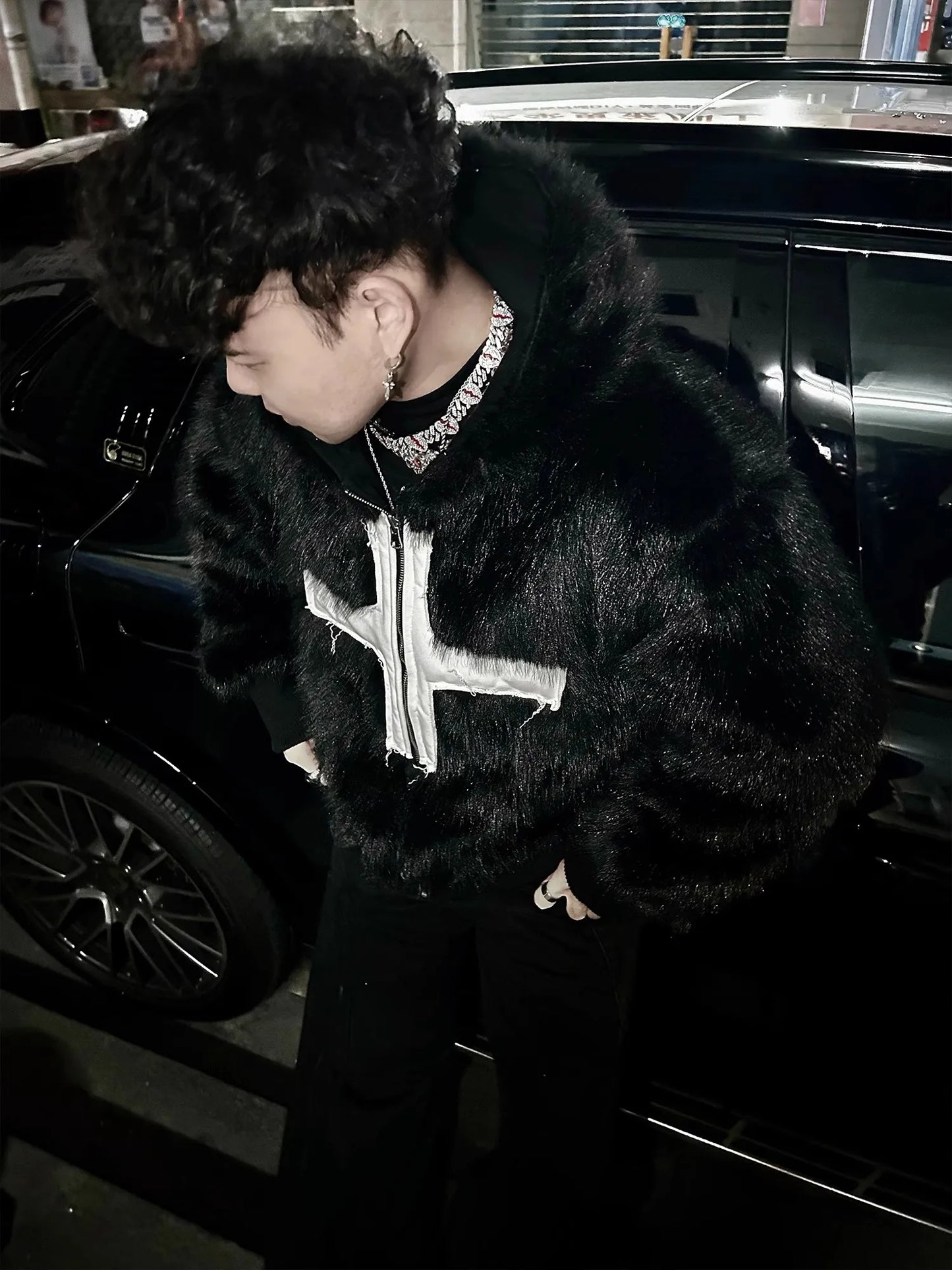 Winter Short Cool Warm Soft Hairy Faux Fur Coat Men with Hood Rivet Luxury Designer Punk Style Clothes Fluffy Jacket