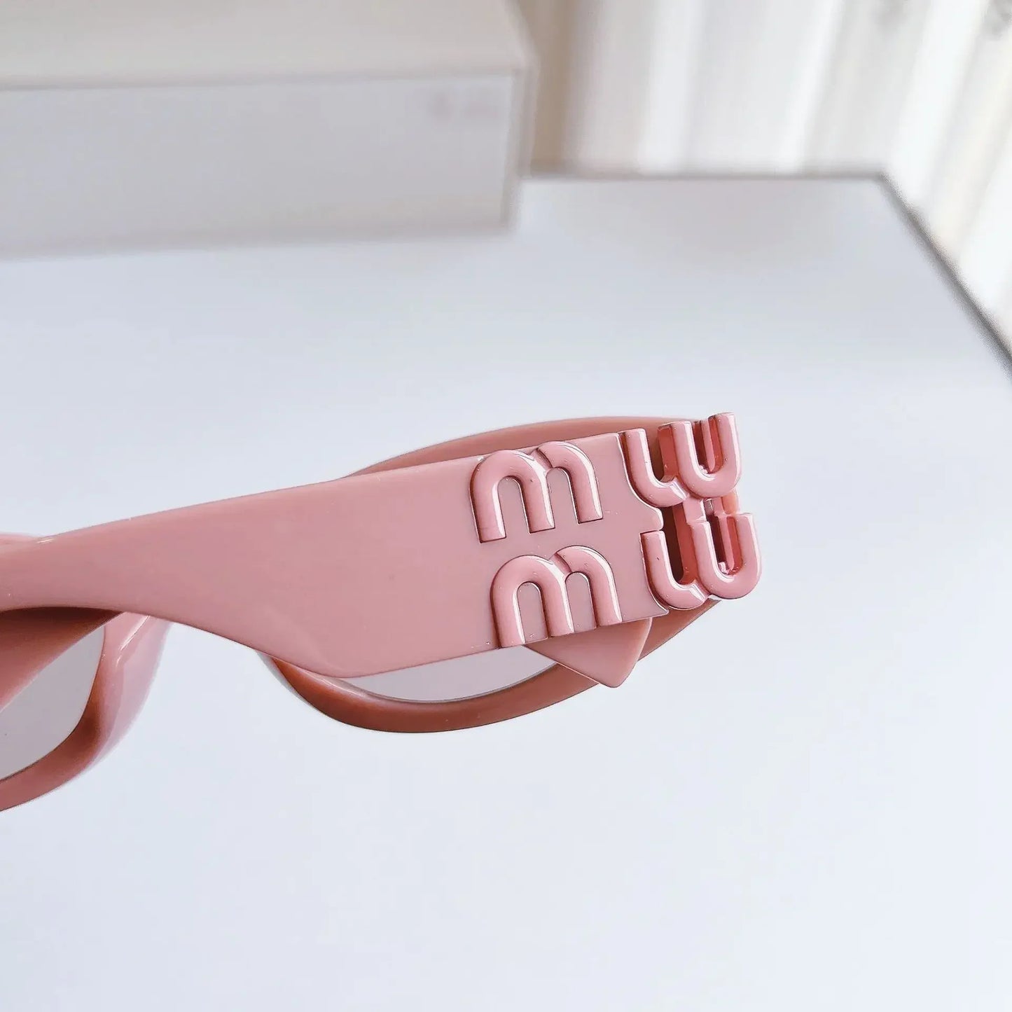 New Cat Eye Retro Fashion Sunglasses for Women Ins UV400 Vintage  UV400 Sun Glasses Gafas De Sol Vintage Sunglass Para Mujer