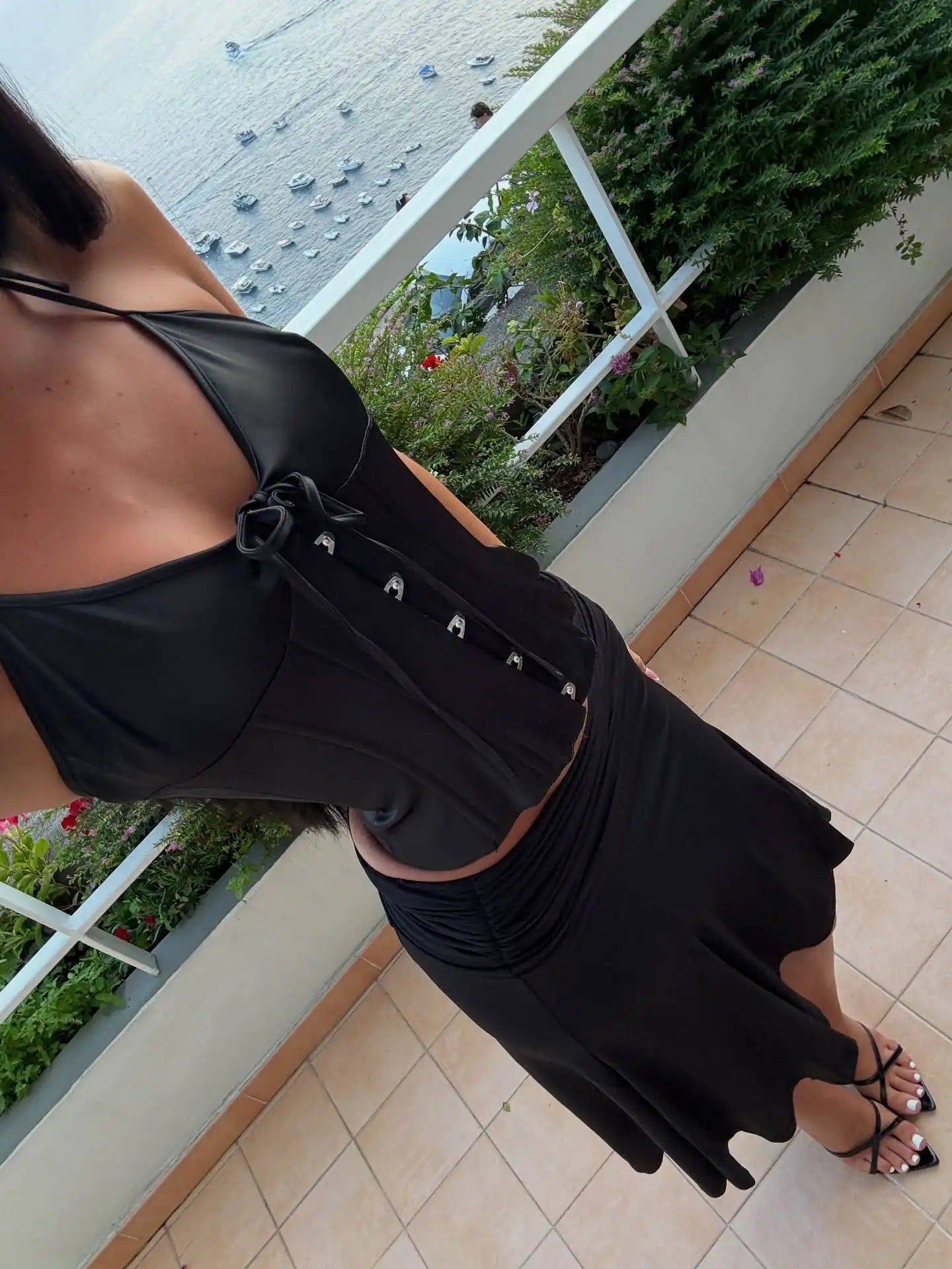 Guz Low-Waist Pleated Irregular Fishtail Skirt, Vintage Drapey Elastic Mid-Length Asymmetrical Hem Sexy Skirt, Pleated Irregular Mid-Length Skirt, Slimming Large Hem Fishtail Skirt, Black Drapey Skirt