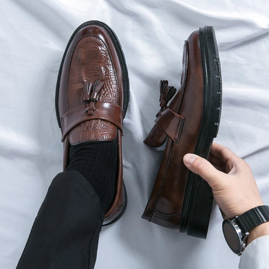 Men's Shoes Leather Men Fashion Spring Tassel Loafers Hot Sale Handmade Business Shoes Luxury Brand Lace-Up Men's Groom Footwear