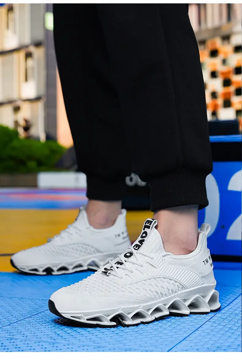 Men's Shoes Autumn Season New Soft Soled Simple Casual Sneakers Shoes Platform Mesh Breathable Lace Up Casual Running Shoes