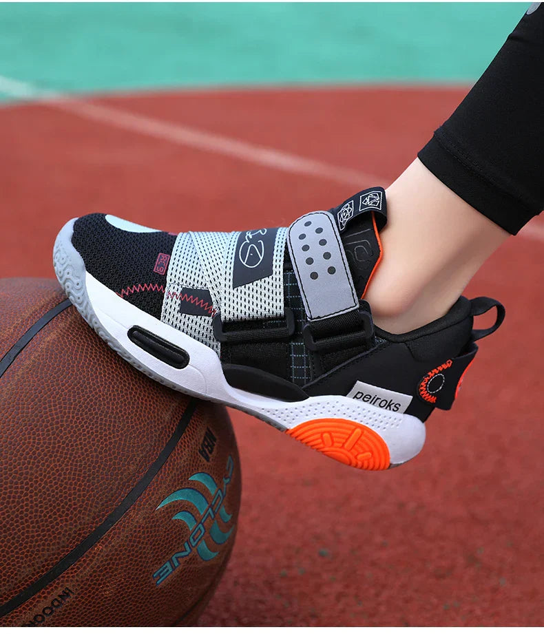 New Brand Children's Basketball Shoes For Boys Girls Non-slip Kids Sport Shoes Lightweight Outdoor Sneakers Trainers Footwear