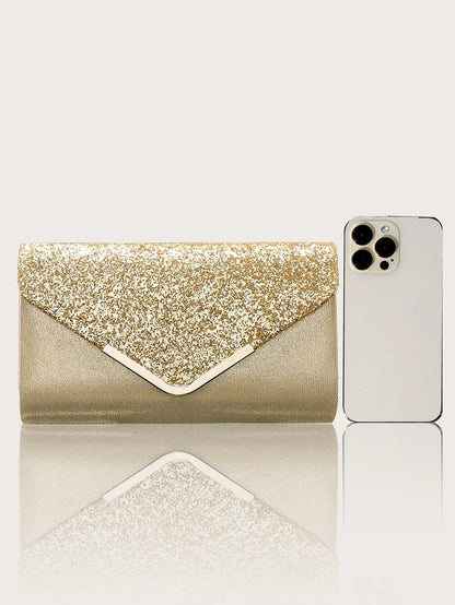 Gorgeous and elegant sparkly women's clutch bag, paired with a gorgeous rhinestone necklace, earrings and bracelet set of four.