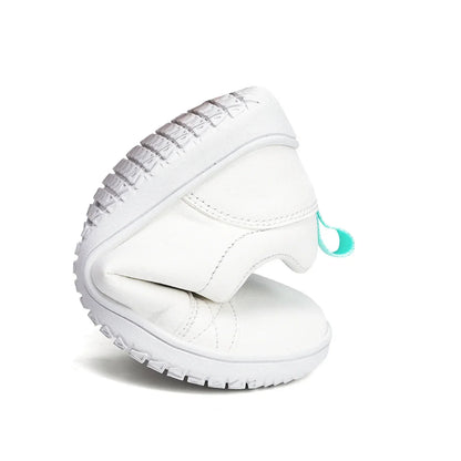 Kids Barefoot Shoes Boys Girls Wide Toe Minimalist Fashion Sneakers Lightweight Hook Loop Artificial Leather Walking Flats