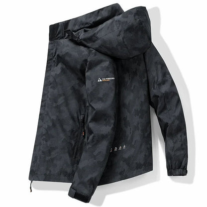 Spring Men's Windbreaker Korean Fashion Loose Waterproof Hooded Coat Outdoor Leisure Function Camping Camo Jacket Men's Workwear