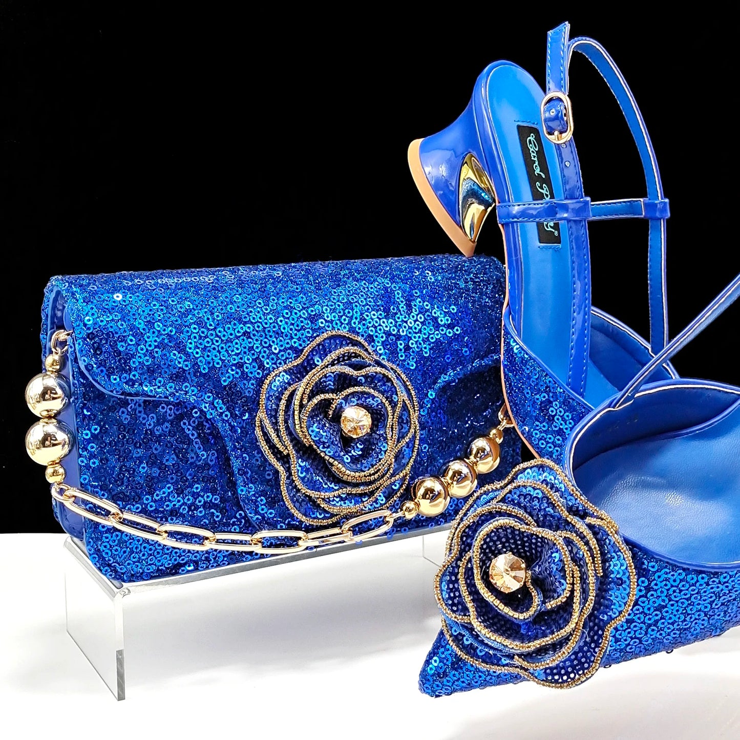 Shiny Gold Color Shoes and Bag Elegant Handbags and Medium Heel Shoes Beautiful Handmade Flowers For Wedding Party