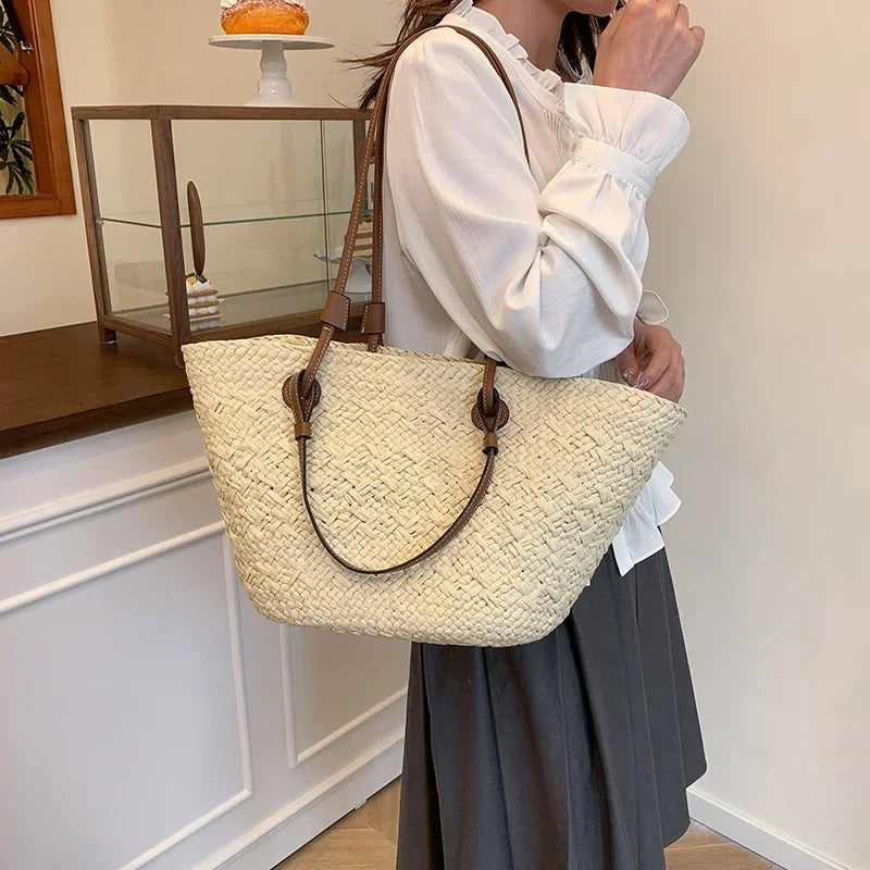Summer Wicker Woven Basket Bags Rattan Women Handbags Handmade Summer Beach Straw Tote Bag Designer Shoulder Bag Khaki
